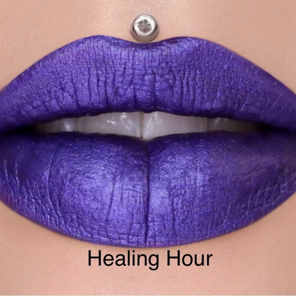 Velour Liquid Lipsticks Jeffree Star Multiple Shades. - Picture 7 of 16